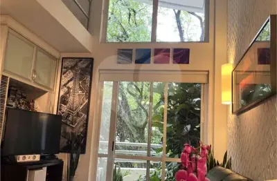 Apartamento com 1 quarto à venda na Rua Pascoal Vita, --, Vila Madalena, São Paulo