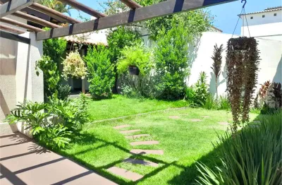 Casa com 3 quartos à venda na Rua José Rubens, --, Butantã, São Paulo