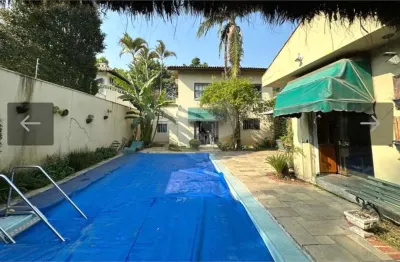 Casa com 4 quartos à venda na Avenida Antônio Batuira, --, Alto de Pinheiros, São Paulo