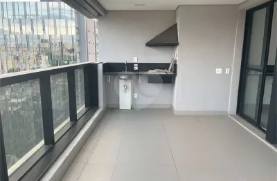 Apartamento com 3 quartos à venda na Rua dos Pinheiros, --, Pinheiros, São Paulo