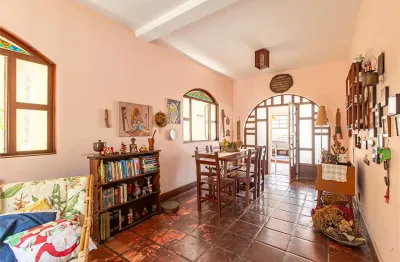 Casa com 3 quartos à venda na Rua Camatiá, --, Vila Romana, São Paulo