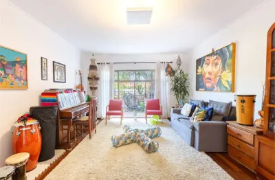 Casa com 3 quartos à venda na Rua Livi, --, Vila Madalena, São Paulo