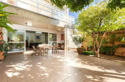 Casa com 4 quartos à venda na Vila Romana, São Paulo 