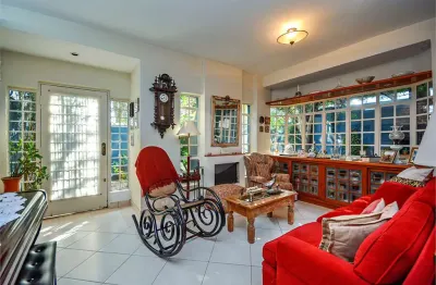 Casa com 3 quartos à venda na Rua Nicolau Gagliardi, --, Pinheiros, São Paulo