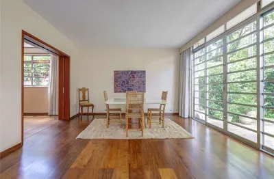 Casa com 4 quartos para alugar na Rua Alvilândia, --, Pinheiros, São Paulo