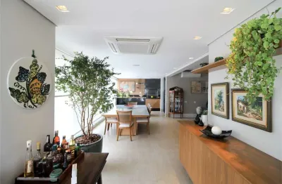 Apartamento com 3 quartos para alugar na Rua Mário Whately, --, Alto da Lapa, São Paulo