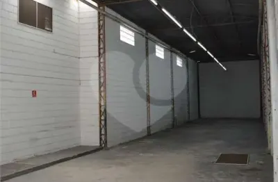 Barracão / Galpão / Depósito para alugar na Rua Antônio Raposo, --, Lapa, São Paulo