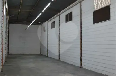 Barracão / Galpão / Depósito para alugar na Rua Antônio Raposo, --, Lapa, São Paulo
