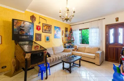 Casa em condomínio fechado com 2 quartos à venda na Rua Aimberê, --, Perdizes, São Paulo