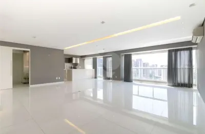 Apartamento com 3 quartos à venda na Rua Fábia, --, Vila Romana, São Paulo