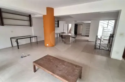 Casa com 4 quartos à venda na Rua Ajuricaba, --, Vila Romana, São Paulo