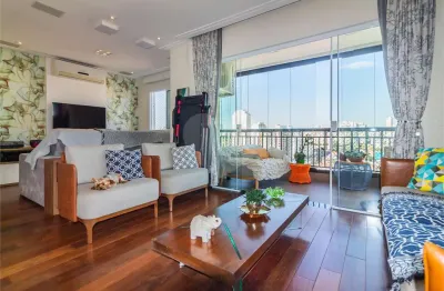 Apartamento com 3 quartos à venda na Rua Tonelero, --, Vila Ipojuca, São Paulo