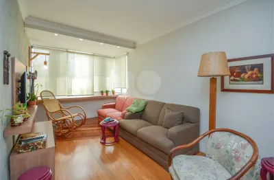 Apartamento com 2 quartos à venda na Rua Francisco Leitão, --, Pinheiros, São Paulo