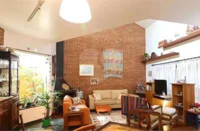 Casa com 3 quartos à venda na Rua Ana Aurora Lisboa, --, Butantã, São Paulo