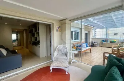 Apartamento com 3 quartos à venda na Rua Aimberê, --, Perdizes, São Paulo