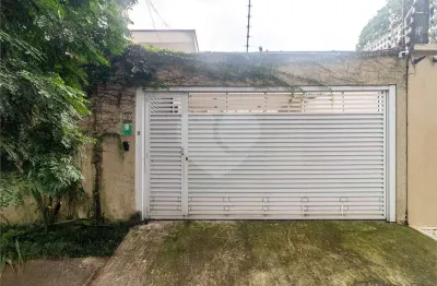 Casa com 4 quartos para alugar na Rua Professor Moniz, --, Alto de Pinheiros, São Paulo