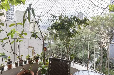 Apartamento com 3 quartos à venda na Rua João Moura, --, Pinheiros, São Paulo