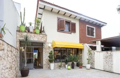 Casa com 3 quartos à venda na Rua Tordesilhas, --, Lapa, São Paulo