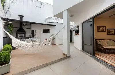 Casa com 4 quartos à venda na Rua Caropá, --, Vila Madalena, São Paulo