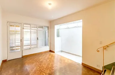 Casa com 2 quartos à venda na Rua Padre Carvalho, --, Pinheiros, São Paulo