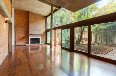 Casa com 4 quartos à venda na Rua Cipriano Juca, --, Vila Madalena, São Paulo