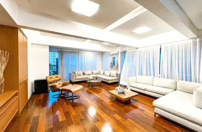 Apartamento com 3 quartos à venda na Rua Capote Valente, --, Pinheiros, São Paulo