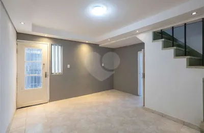 Casa com 3 quartos à venda na Vila Madalena, São Paulo 