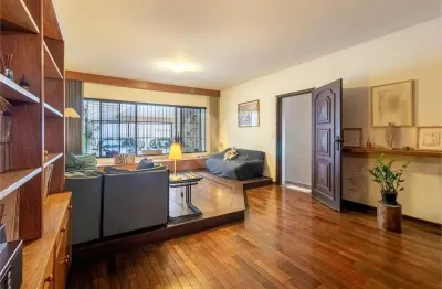 Casa com 3 quartos à venda na Rua Cristalândia, --, Alto de Pinheiros, São Paulo