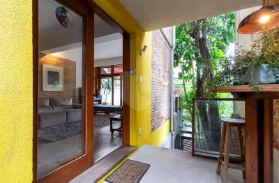 Casa com 3 quartos à venda na Vila Madalena, São Paulo 