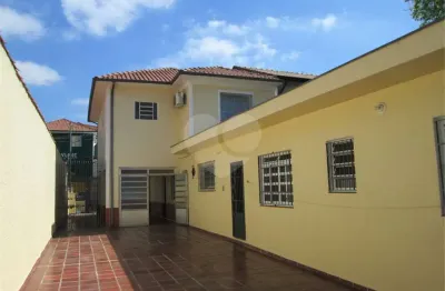 Casa com 3 quartos à venda na Rua Padre João Gonçalves, --, Pinheiros, São Paulo