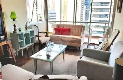 Apartamento com 4 quartos à venda na Rua João Moura, --, Pinheiros, São Paulo