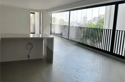 Apartamento com 2 quartos à venda na Rua Fradique Coutinho, --, Vila Madalena, São Paulo