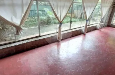 Casa com 4 quartos para alugar na Rua Macaubal, --, Sumaré, São Paulo