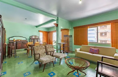 Apartamento com 3 quartos para alugar na Rua Oscar Freire, --, Pinheiros, São Paulo