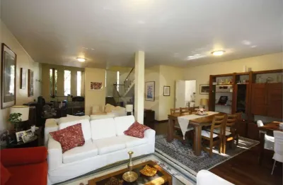 Casa com 4 quartos à venda na Rua Gumercindo Fleury, --, Vila Madalena, São Paulo