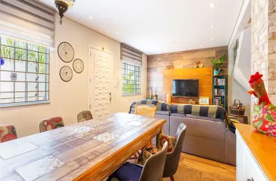 Terreno em condomínio fechado à venda em Alto da Lapa, São Paulo 