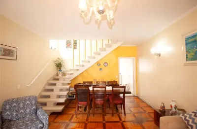 Casa com 3 quartos à venda na Rua Aurora Contieri, --, Vila Madalena, São Paulo