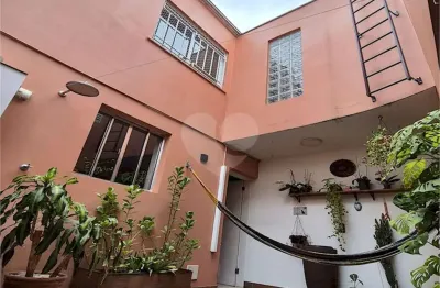 Casa comercial à venda na Rua Girassol, --, Vila Madalena, São Paulo