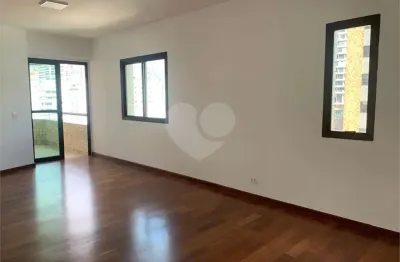 Apartamento com 3 quartos à venda na Rua Francisco Leitão, --, Pinheiros, São Paulo