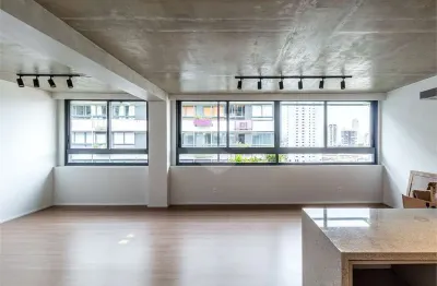 Apartamento com 2 quartos para alugar na Rua Capitão Alceu Vieira, --, Vila Ipojuca, São Paulo