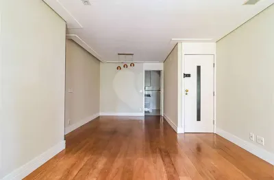 Apartamento com 3 quartos à venda na Rua Acopiara, --, Alto da Lapa, São Paulo