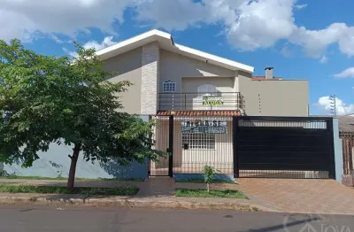 Excelente sobrado c/ piscina no jardim itália em maringá paraná