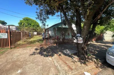 Casa com 3 quartos à venda na Travessa Nazaré, 48, Zona 06, Maringá