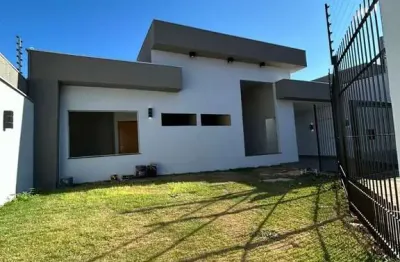 Casa com 3 quartos à venda na Viela Joaquim Teixeira Coelho, 122, Parque Residencial Quebec, Maringá, 110 m2 por R$ 620.000