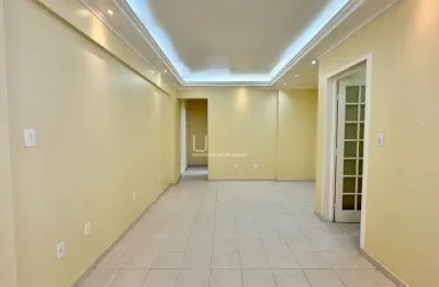 Apartamento com 2 quartos e vaga de garagem no centro de florianópolis