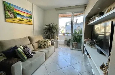 Apartamento com 3 quartos sendo 1 suíte, na trindade, em florianópolis