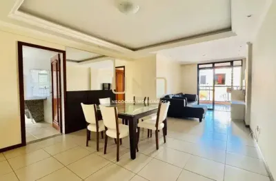 Amplo apartamento com 3 quartos, 1 suíte, 116 m², sacada com churrasqueira, vaga livre e coberta.