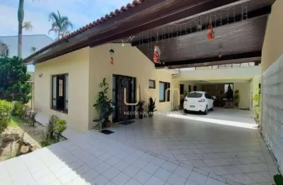 Casa com 6 dormitórios à venda, 405 m² por r$ 2.700.000,00 - santa mônica - florianópolis/sc