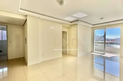 Apartamento de 03 quartos em planta ampla, no bairro estreito.