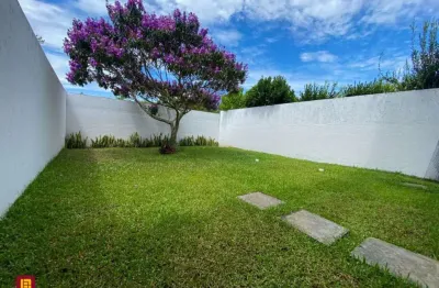 Casa com 3 quartos à venda na Rua Grumixama, Campeche, Florianópolis
